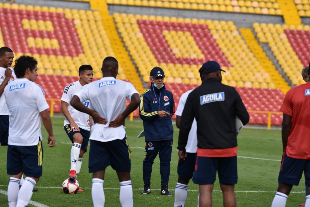 Reinaldo Rueda, apostó por lo mejor para los juegos de eliminatorias El cuerpo técnico de la Selección Colombia ya piensa en los próximos duelos de Eliminatorias de octubre, donde el equipo tricolor tendrá que mostrar de qué está hecho frente a Uruguay, Brasil y Ecuador.