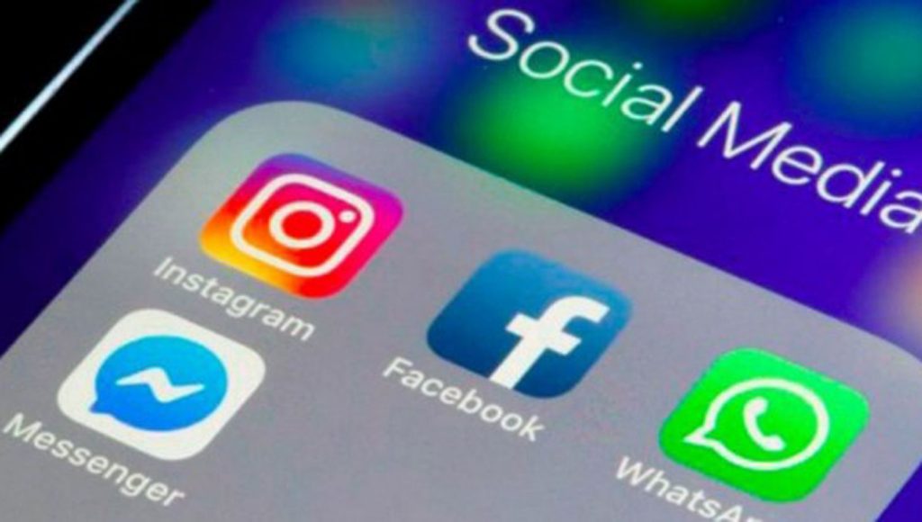 WhatsApp, Facebook e Instagram regresan luego de seis horas El servicio de Whatsapp, Facebook e Instagram, todas propiedad de Facebook, se ha reanudado en varias partes del mundo después de seis horas sin funcionar, aunque todavía presenta problemas a algunos usuarios.
