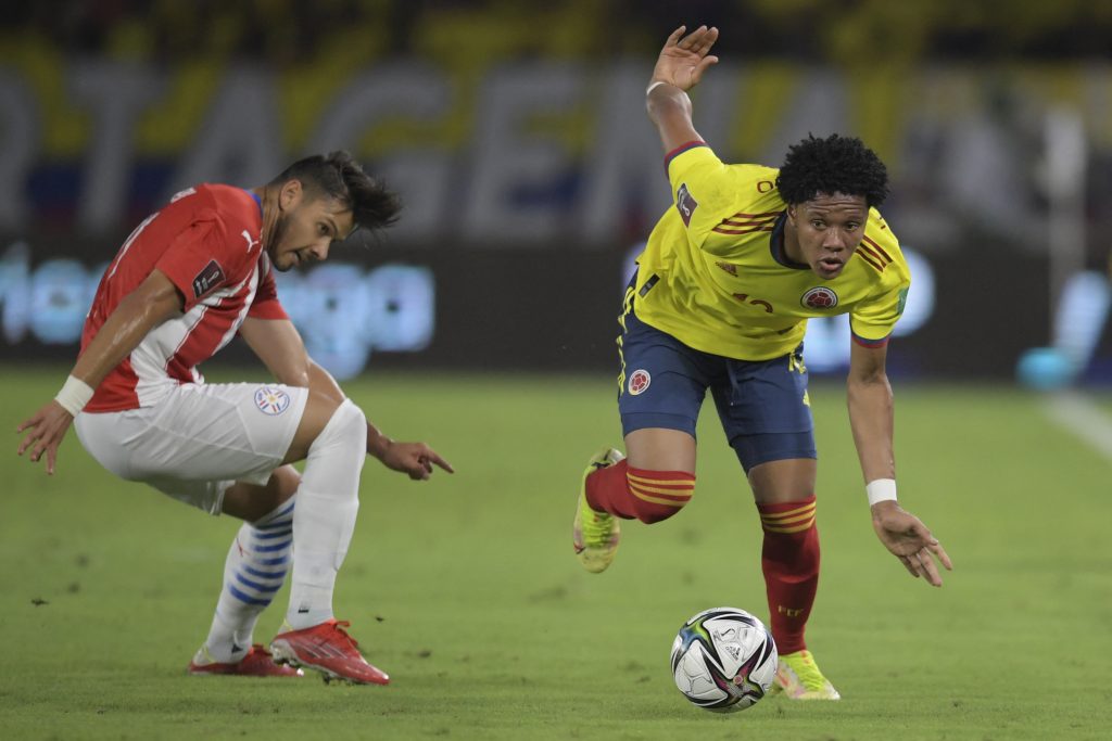 ¡Sin hacer goles es muy jodido! A Colombia se le olvidó ganar Ya son 466 minutos los que suma la Selección Colombia sin anotar. Una mala racha que se completó este martes tras el flaco empate 0-0 contra Paraguay en el Estadio Metropolitano de Barranquilla, por la fecha 14 de las Eliminatorias Suramericanas.