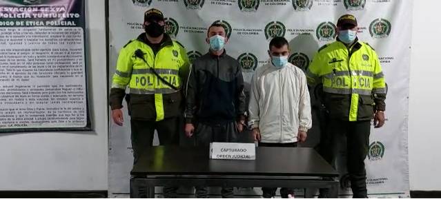 Capturan a alias 'Rolo' y a 'Cuéllar' por homicidio La Policía Metropolitana de Bogotá informó este miércoles sobre la captura de dos peligrosos sujetos, señalados por el delito de homicidio, y quienes deberán responder ante las autoridades por un crimen en otra ciudad.