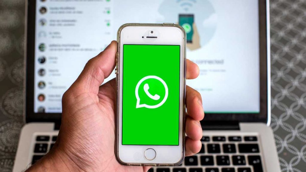 WhatsApp se prepara con novedades para el próximo año WhatsApp es una de las aplicaciones de mensajería instantánea más utilizadas actualmente y es por ello que las novedades con la que busca mejorar la experiencia de sus usuarios siempre serán bien recibidas. Para el próximo año ya se han anunciado algunas de ellas, y aquí le contamos.