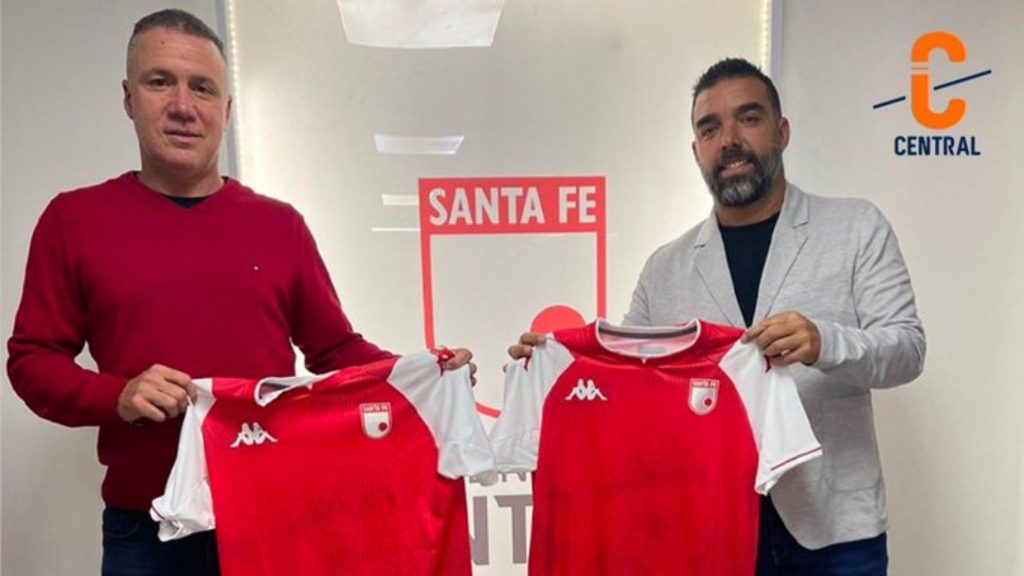 Datos claves de Cardetti, el nuevo técnico de Santa Fe Alcira Gigena es el pueblo argentino donde nació el 22 de octubre de 1975. Allí empezó jugando con las inferiores de Lautaro Roncedo.