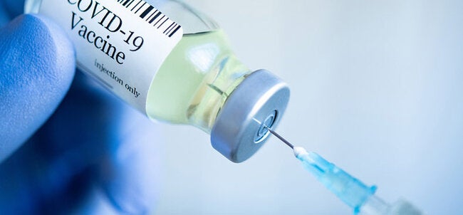 La palabra de 2021 es “vacuna” y el palabro es “vacunódromo” La Fundación del Español Urgente (RAE) dio a conocer que la palabra de 2021 es “vacuna”, la cual representa uno de los conceptos que más ha sonado en los medios de comunicación desde finales de 2020 debido a la pandemia.