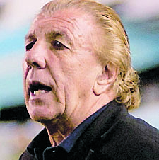 ENTRE EL VERDE Y LA ‘ACADEMIA’ El pase del 2022 en el fútbol argentino hasta el momento es el del antioqueño Edwin Cardona a Racing de Avellaneda.