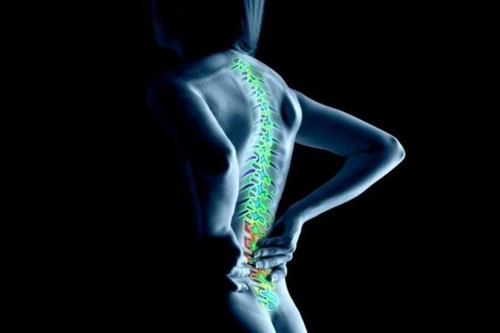 ¡A TOMAR UNA MEJOR POSTURA! El dolor lumbar es una de las molestias más frecuentes, tanto en deportistas como en no deportistas. De hecho, la región lumbar es la localización más frecuente del dolor de espalda.