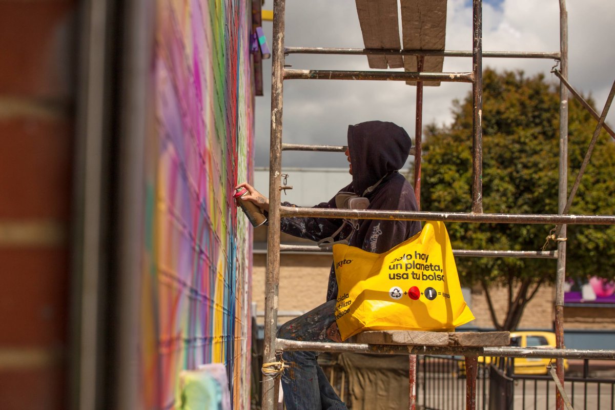 Abren convocatoria para muralistas y grafiteros de todo el país A partir de este viernes, 25 de febrero, arrancan las inscripciones para muralistas y grafiteros colombianos que deseen participar en ‘My name is Colombia’.