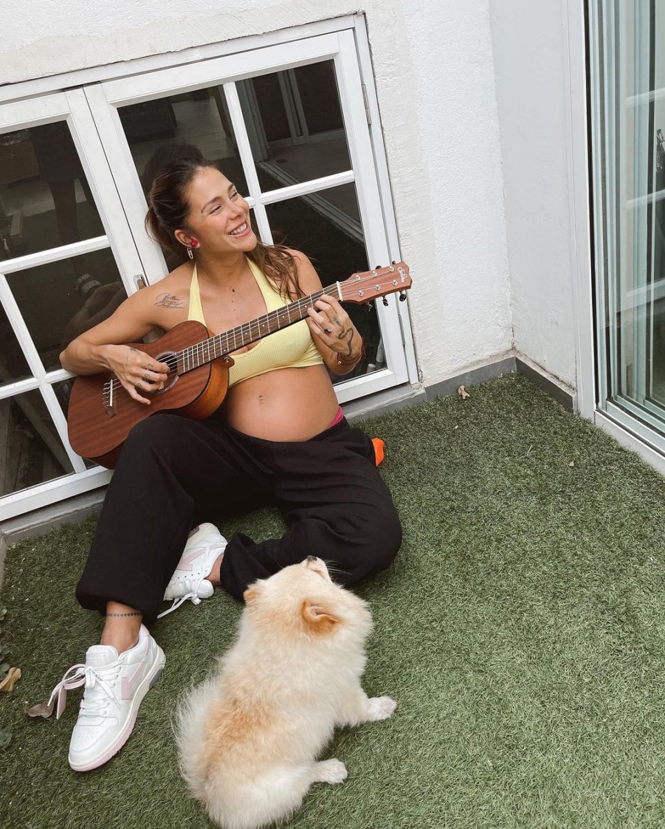 Greeicy confirma el nombre de su bebé Greeicy ya sabe como va a llamar a su bebé. Aunque la cantante ha decidido entregar muy pocos detalles sobre su embarazo, recientemente la actriz se pronunció en una entrevista con el medio Buen Día Colombia de RCN.