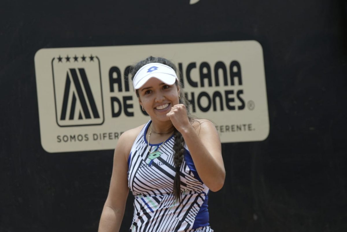 María Camila Osorio pasa a cuartos en el abierto de Guadalajara La tenista María Camila Osorio quien ya se encuentra en el puesto número 45 del mundo, con una sorpresiva victoria venció a la estadounidense Hailey Baptiste (131) con parciales de 1-6, 6-3 y 6-3 en la segunda ronda del WTA 250 de Guadalajara.