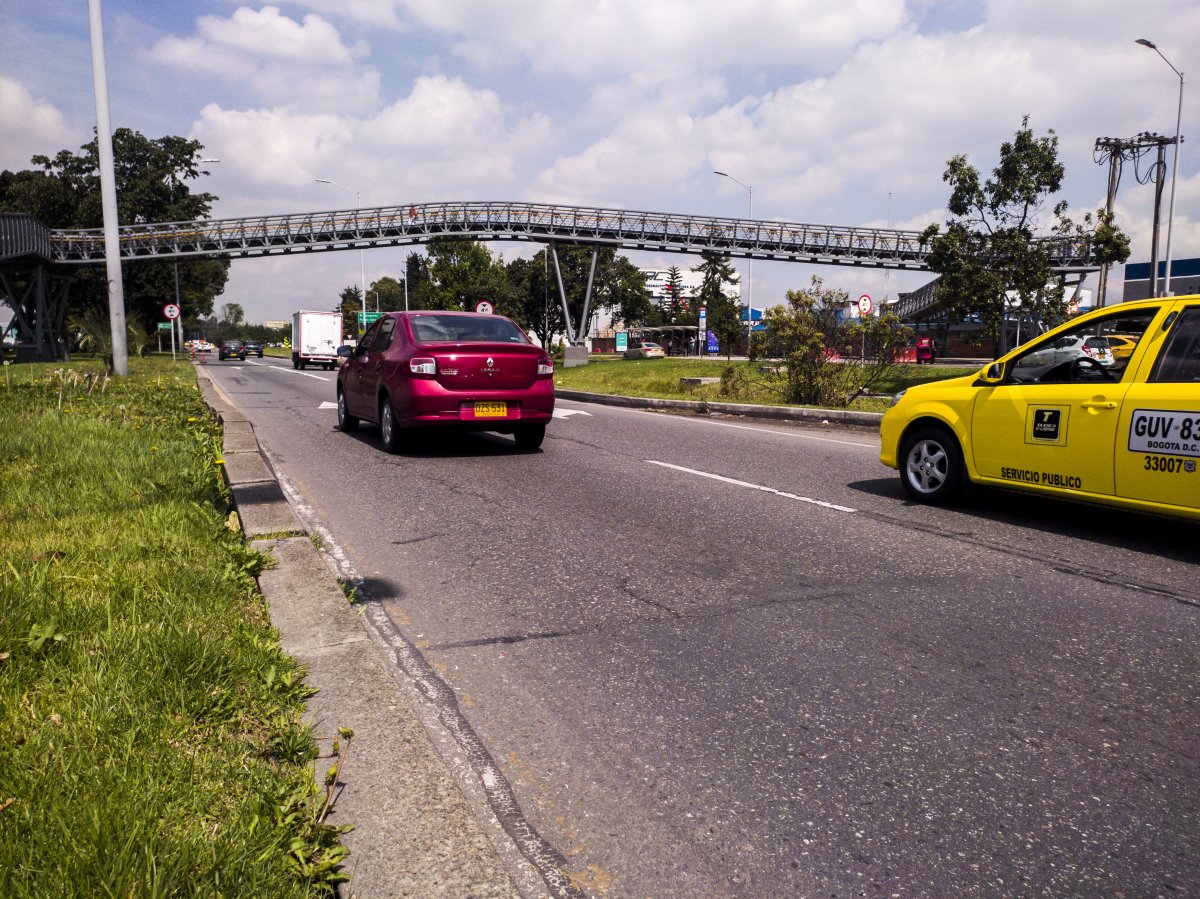 Vea el pico y placa para este lunes Tras el cambio en el pico y placa, los horarios y restricciones para todos los automóviles particulares de Bogotá, Q’HUBO le cuenta cuándo puede sacar su vehículo y a qué hora hacerlo.