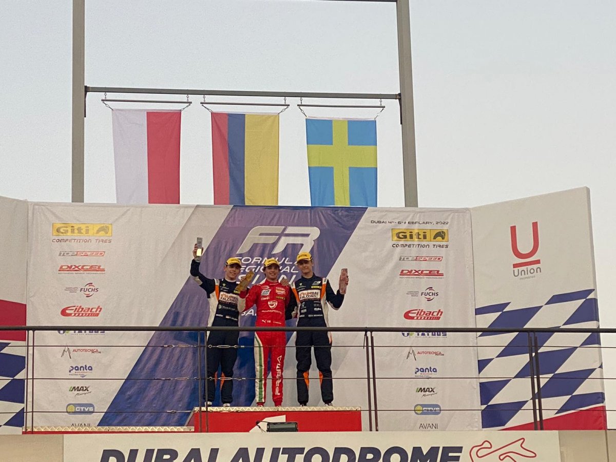¡Imparable! Sebastián Montoya logra otra victoria en Dubái El piloto colombo estadounidense, Sebastián Montoya, de la Escudería Telmex Claro, logró este sábado la pole position en el Campeonato Asiático de Fórmula Regional (FRAC), logrando así su segunda victoria en la temporada.