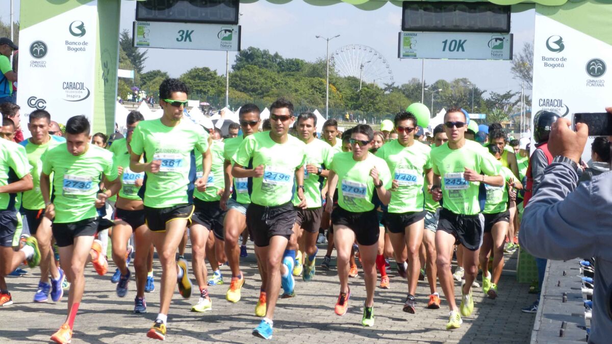 Este fin de semana llega la Carrera Verde a Bogotá El próximo 3 de abril 4.000 atletas profesionales y aficionados participarán en la Carrera Verde de Bogotá, la cual tendrá inició en el Parque Metropolitano Simón Bolívar su séptima edición.