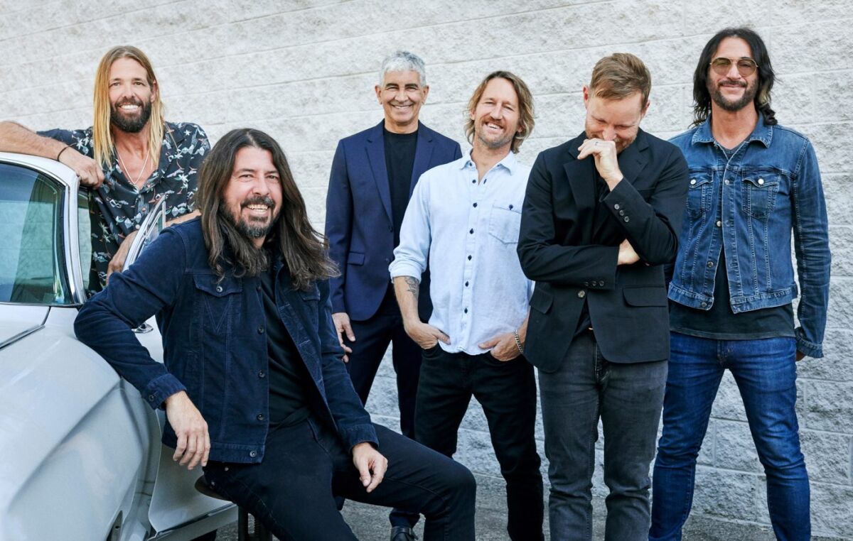 The Foo Fighters cancela su gira mundial tras la muerte de su baterista The Foo Fighters han cancelado su gira mundial de 2022 tras la muerte de su batería Taylor Hawkins, el pasado 25 de marzo.