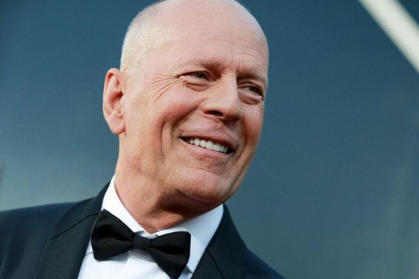 Las propiedades que habría vendió Bruce Willis por su retiro El pasado 30 de marzo el mundo del cine conoció la noticia de que el afamado actor Bruce Willis se retiraba del cine.