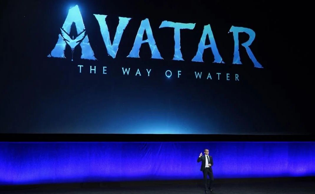 Confirman fecha de estreno de la secuela de "Avatar" Este 2022 llegará uno de los estrenos más esperados durante años, pues Disney confirmó este miércoles la fecha en que los aficionados al cine podrán ver la secuela de "Avatar", que tendrá por nombre "Avatar: The Way of Water".