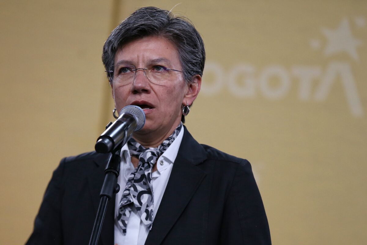 Las peticiones de Claudia López al presidente Petro en el Consejo de Seguridad En este evento, la alcaldesa Claudia López le solicitó al jefe de Estado ocho puntos claves para mejorar los índices de inseguridad en Bogotá.