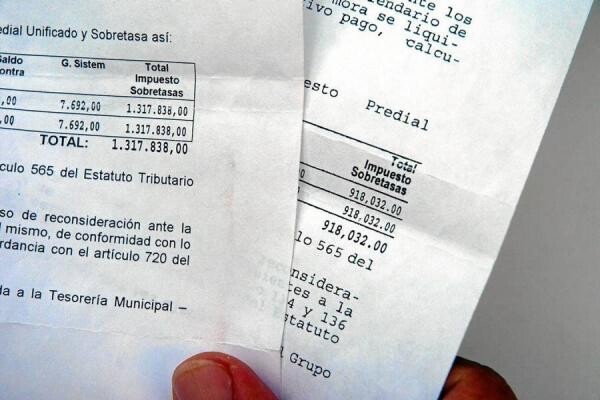 Anuncian cambio de fecha para el pago del impuesto predial por cuotas La Secretaría de Hacienda de Bogotá anunció cambios en las fechas máximas para realizar los pagos de las cuotas del impuesto predial en el Sistema de Pago Alternativo por Cuotas Voluntario (Spac). Antes de esta modificación, la segunda cuota debía pagarse este viernes 13 , ahora el plazo máximo quedó establecido para el 10 de junio.