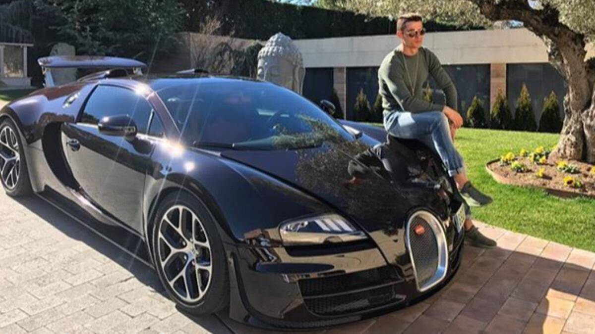 En pérdida total quedó el Bugatti de Cristiano Ronaldo Hace poco se conoció que uno de los carros del futbolista portugués, Cristiano Ronaldo, colisionó con una casa y terminó en perdida total.