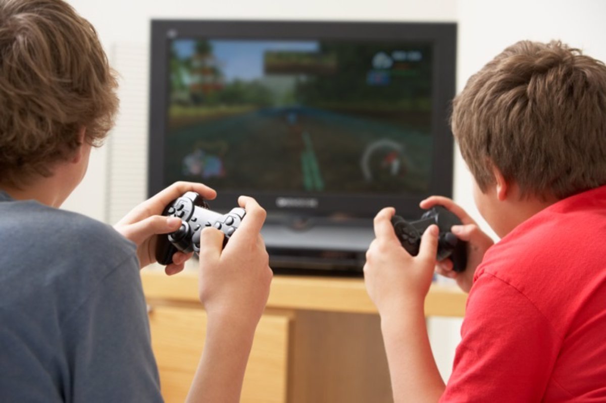 Los videojuegos no dañan las capacidades cognitivas de los niños Una investigación dirigida por la Universidad de Houston (Estados Unidos) ha demostrado que los videojuegos no dañan las capacidades cognitivas de los niños pequeños.