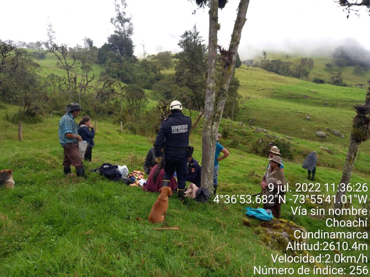 Encontraron el cuerpo de la mujer desaparecida en una avalancha en La Calera El gobernador de Cundinamarca, Nicolás García Bustos, informó que las autoridades encontraron el cuerpo de la mujer que había sido reportada como desaparecida después de un deslizamiento de tierra que hubo en la vereda La Juna en el municipio de La Calera.