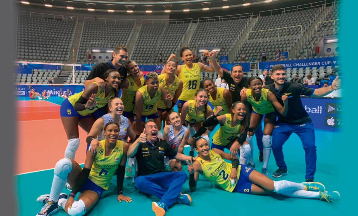 ¡Triunfazo de la Selección Colombia de Voleibol Femenina en Europa! El voleibol colombiano sigue en ascenso y prueba de eso son los resultados que logra a nivel internacional. Este viernes, por ejemplo, la Selección Colombia Femenina logró un memorable triunfo en la Copa Challenger, al imponerse 3 sets a 2 sobre Francia.