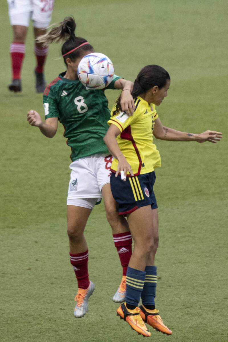 ¡De infarto! Las superpoderosas empataron contra la escuadra mexicana Luego de un partido de toma y dame entre la Selección Colombia Femenina y el equipo mexicano, las superpoderosas empataron y se llevaron un punto en la clasificación que hoy las posiciona líderes del grupo B de Copa Mundial Femenina de Fútbol Sub-20.