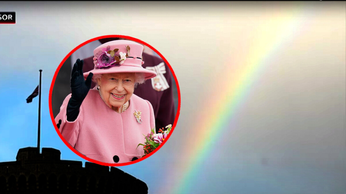 El extraño doble arcoíris en el cielo de Londres tras la muerte de la reina Isabel II Tras la muerte de la reina Isabel II en Escocia a sus 96 años, en el mundo no paran los mensajes de condolencias y las diferentes muestras de cariño. En las redes sociales los mensajes por la muerte de la monarca más longeva en la historia no paran.