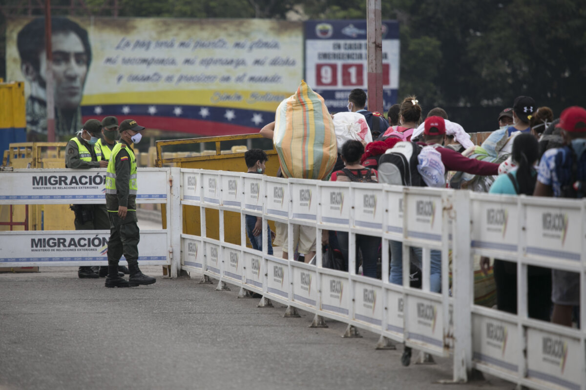Gobierno reabrirá la frontera con Venezuela el 26 de septiembre  Por medio de su cuenta de Twitter, el presidente de la República, Gustavo Petro, confirmó que la frontera entre Colombia y Venezuela se reabrirá en su totalidad el próximo 26 de septiembre.