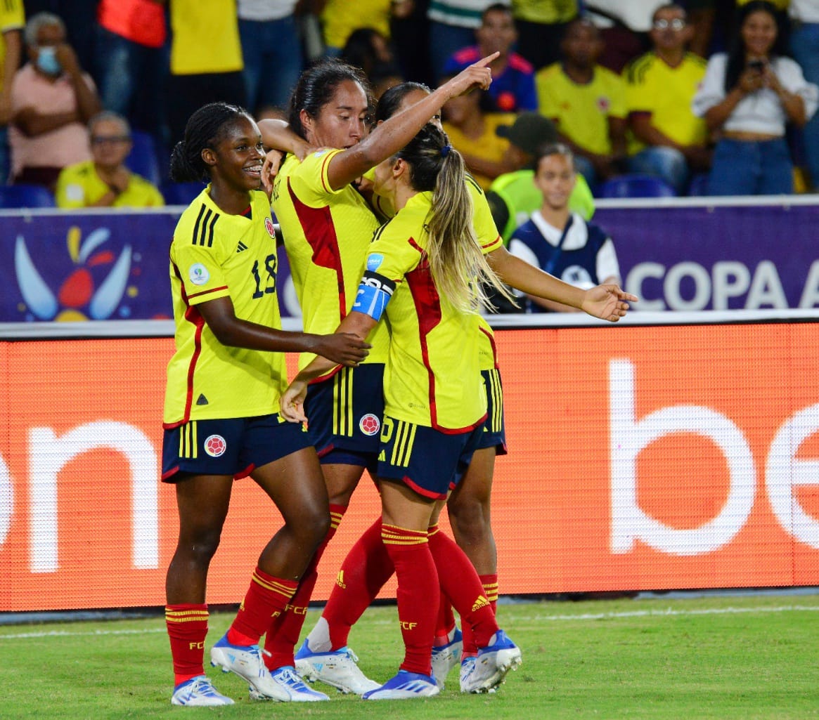 Las 'Superpoderosas' siguen haciendo historia, están en las semifinales La selección colombiana femenina sigue avanzando con éxito en el mundial sub 17 que se disputa en India.