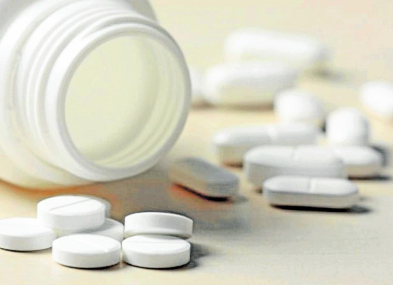 MinSalud estableció estrategia para superar escasez de algunos medicamentos El Ministerio de Salud informó que aún persisten varias alertas por la escasez de algunos medicamentos, especialmente los de marcas comerciales.