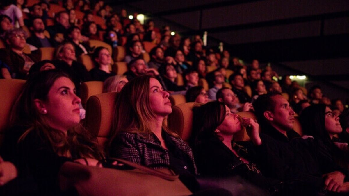 Arrancó la nueva edición del Bogotá International Film Festival  En la noche de este jueves se inauguró la nueva edición del Bogotá International Film Festival (Biff), con el estreno de la película 'As Bestas', del director español Rodrigo Sorogoyen.