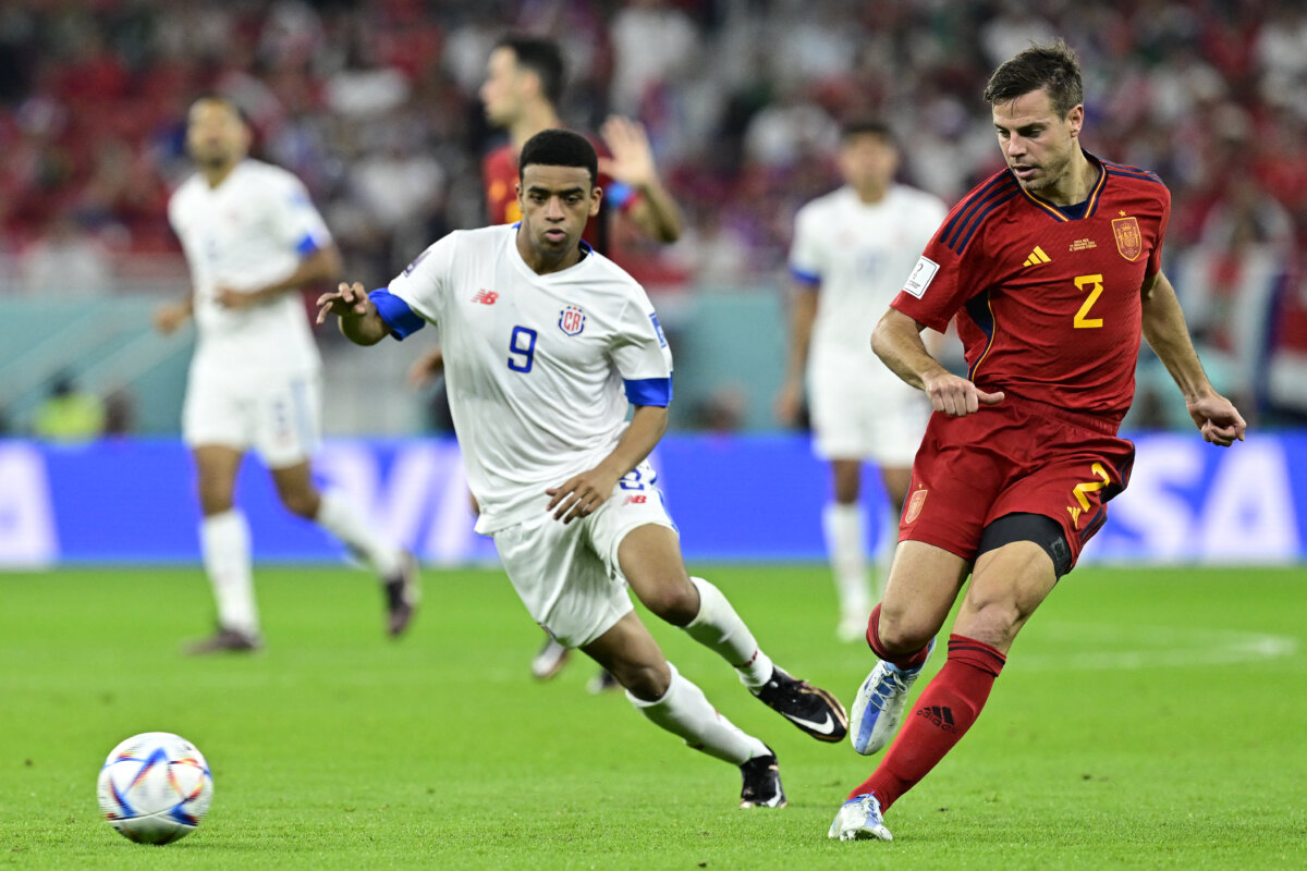 Paliza mundial a la Costa Rica de Luis F. Suárez España hundió 7-0 a Costa Rica este miércoles, con un doblete de Ferran Torres, en su arranque en el Mundial de Catar en el estadio Al Thumama de Doha para encabezar el grupo E.