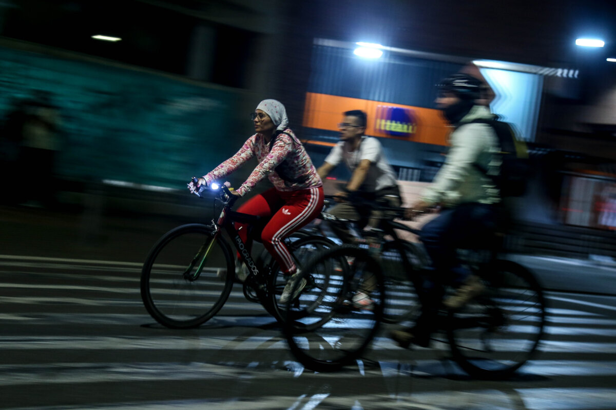¡Alístese! ya hay fecha para la tradicional ciclovía nocturna en diciembre La ciclovía nocturna regresa a Bogotá, esta vez en su edición navideña, la cual está cargada de una amplia oferta cultural para que disfrute en pareja, amigos o familia.