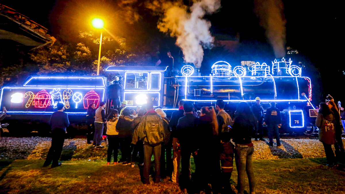 Comienza a rodar el tren navideño en Bogotá, pille los precios del viaje Como es tradición, el tren de la Sabana encendió las luces y está listo para los recorridos navideños que son tan esperados. Le contamos todo lo que debe saber.