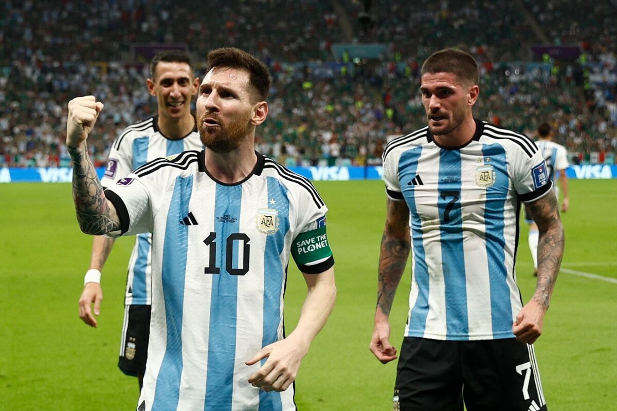 Prográmese mañana para la espectacular final del Mundial, Argentina Vs. Francia Francia y Argentina cruzaron por un largo camino, pero sin duda, lucharon increíblemente para disputarse el máximo título del fútbol.