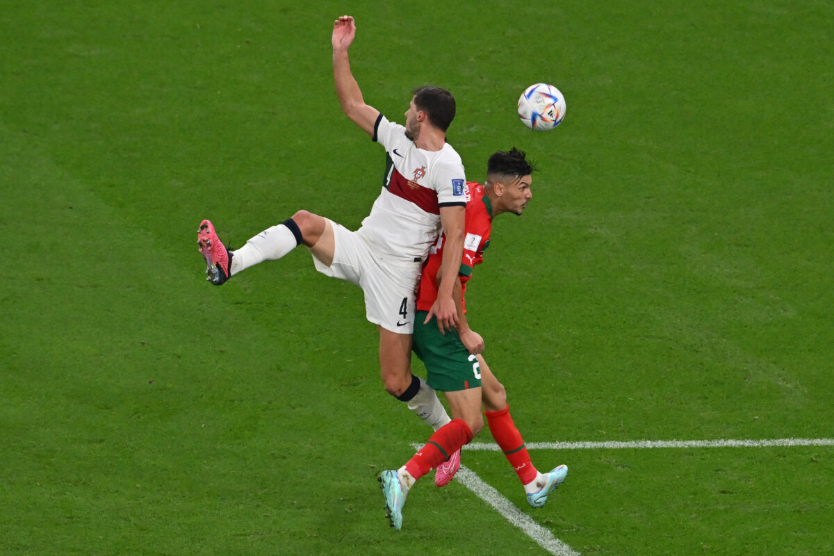 Marruecos, el matagigantes: eliminó a la Portugal de CR7 y es semifinalista Marruecos hizo historia al meterse en las semifinales del Mundial, convirtiéndose en el primer equipo africano en llegar a semifinales de esta competición, tras imponerse 1-0 al Portugal de Cristiano Ronaldo, estes sábado en Doha.