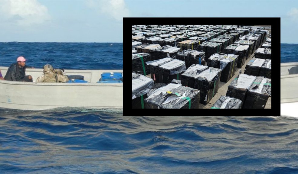 Decomisan contrabando por $497 millones en aguas colombianas 354 cajas de cigarrillos y 314 de licores de contrabando que eran transportadas en una embarcación tipo metrera en aguas del golfo de Urabá fueron incautadas en las últimas horas por la Armada Nacional.
