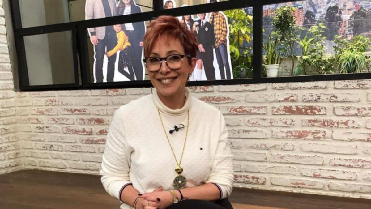 Actriz colombiana denunció que la estafaron al comprar el Soat La reconocida actriz y presentadora Yaneth Waldman, por medio de sus redes sociales, indicó que la tumbaron cuando intentó pagar el Soat de su carro.