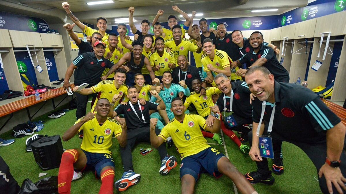 Con este equipo la Selección Colombia Sub 20 jugará contra Uruguay, en El Campín Arranca la recta final del Sudamericano Sub 20. Esta noche (8:00 p.m.), en el estadio El Campín de Bogotá, la Selección Colombia disputará su primer partido del hexagonal final frente a Uruguay, que viene de ser primera del Grupo B.