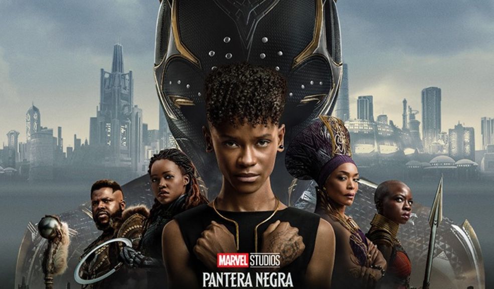 Disney+ estrenará Pantera Negra: Wakanda por siempre Tras su paso por las salas de cine, la plataforma de streaming Disney+ estrenará la más reciente película de Marvel Studios: Pantera Negra: Wakanda por siempre.