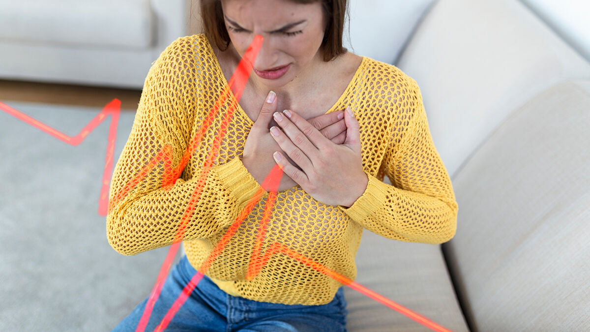 Pilas a los ataques cardiacos El ataque cardíaco, también conocido como infarto de miocardio, ocurre cuando el flujo de sangre que transporta oxígeno a una parte del músculo cardíaco se bloquea repentinamente y el corazón no recibe suficiente oxígeno.