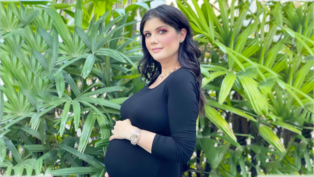 La actriz Andrea Nocetti espera gemelos a sus 44 años La actriz, modelo y exreina colombiana confirmó que su embarazo la dejó abrumada y luego asimiló la situación.