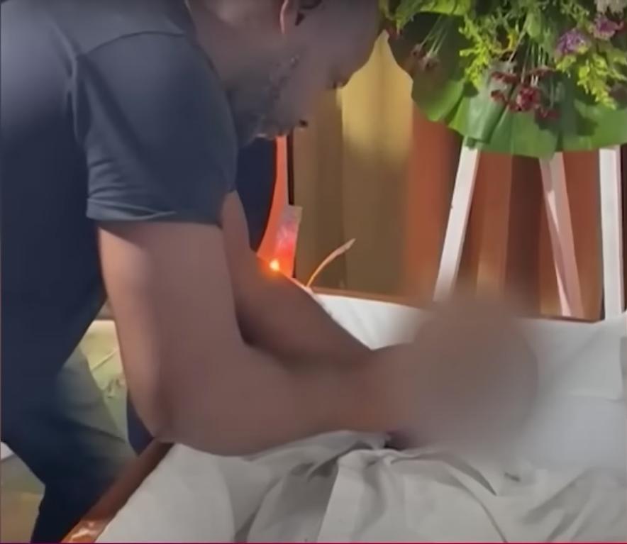 Hombre dado por muerto revive en medio de su funeral El insólito hecho tuvo lugar en República Dominicana, cuando en medio de su funeral un hombre resucitó en su ataúd, y hasta se levantó a comer.