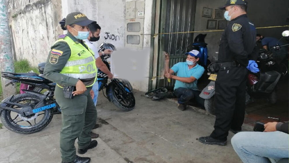 Cerraron 12 talleres de mecánica en Ciudad Bolívar 12 locales que prestaban servicio de mecánica en la localidad de Ciudad Bolívar, fueron cerrados por no contar con los permisos necesarios para desarrollar dicha actividad.