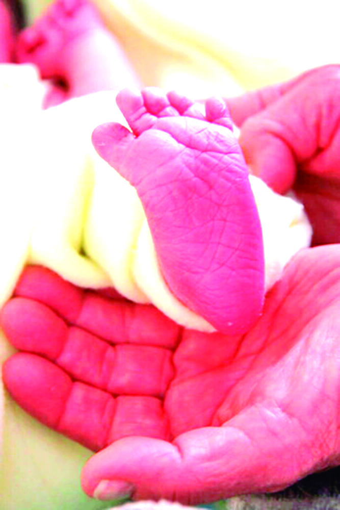 Nuevos detalles de la muerte de un bebé que falleció en el Hospital de Engativá Los padres del bebé denunciaron que su hijo falleció por una presunta negligencia médica en el Hospital de Engativá.
