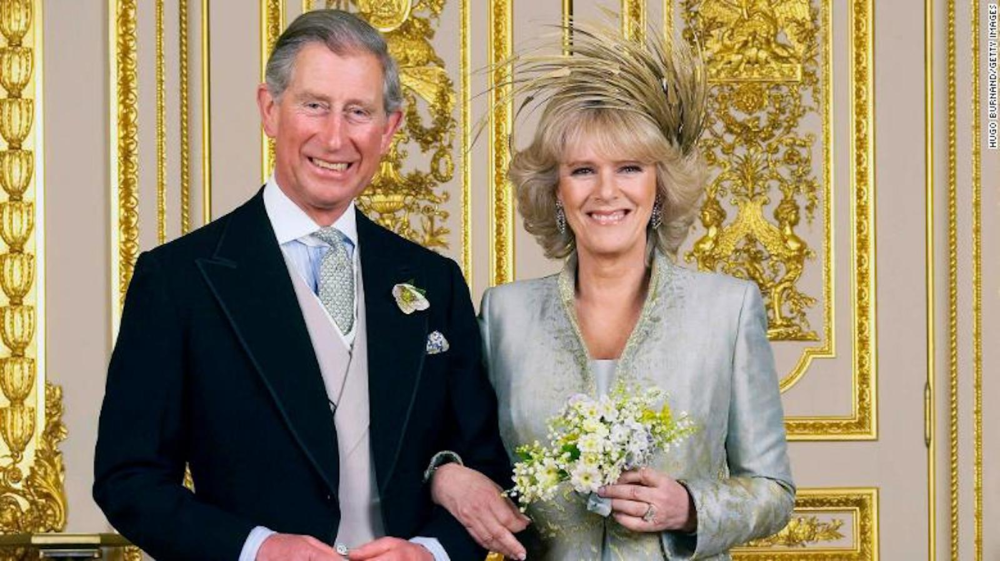 Carlos III y Camila Parker, coronados como los reyes de Inglaterra Carlos III fue coronado junto a su esposa, Camila Parker como los nuevos reyes de Inglaterra.