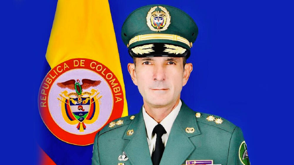 Luto por muerte del brigadier general Alberto Rico Por un cáncer que lo tenía internado desde hace varios días en el Hospital Militar, se confirmó la muerte del brigadier general Alberto Rico.