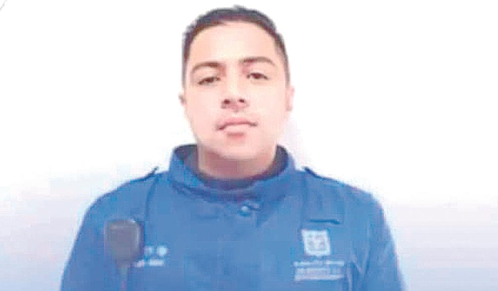 Carlos: la víctima fatal de un accidente de tránsito en Rafael Uribe Carlos falleció la madrugada de este viernes en un trágico accidente de tránsito en Rafael Uribe.