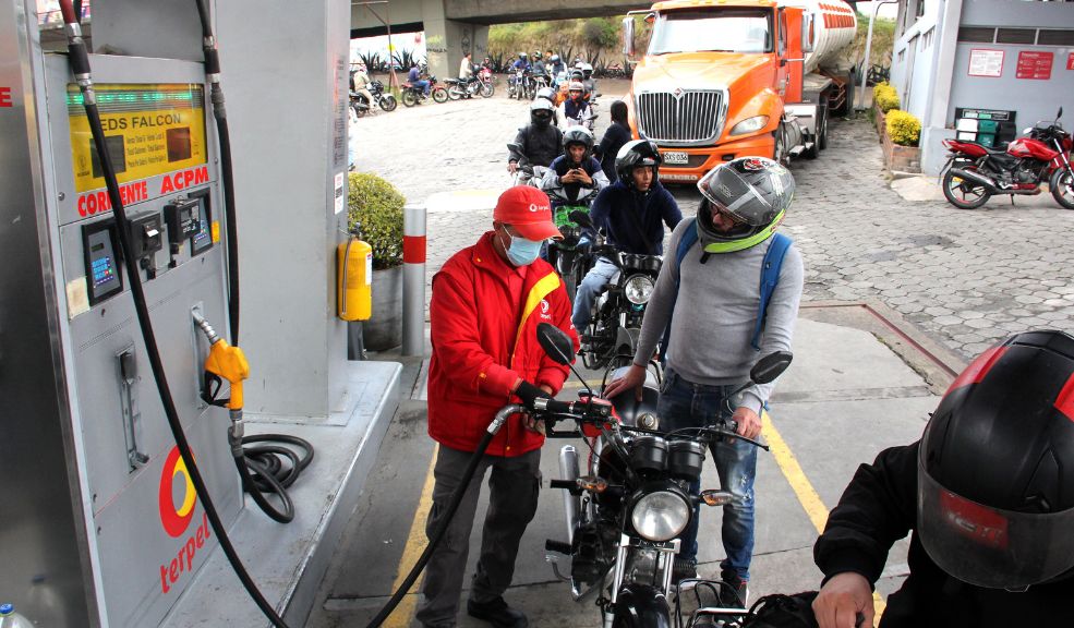 Aliste el bolsillo: la gasolina volvió a subir de precio