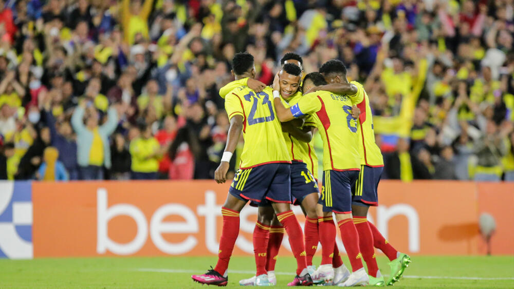 Ya salió el listado oficial de convocados a la Selección Colombia Sub-20  El director técnico de la Selección Colombia Masculina Sub-20 de fútbol, Héctor Cárdenas, entregó la lista definitiva de 21 jugadores que harán parte del equipo nacional para el mundial de la categoría que se disputará en Argentina.