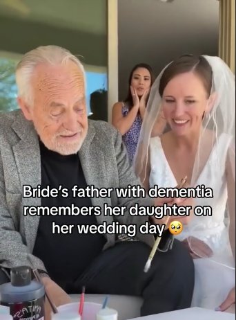 Conmovedor: padre con Alzheimer reconoció a su hija el día de su boda En video quedó registrado el momento en el que un padre que padece Alzheimer logra recordar a su hija justo el día de su boda.